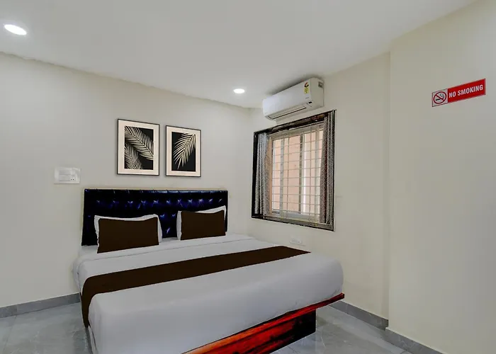 Hotel O Dolphin Luxury Ac Rooms